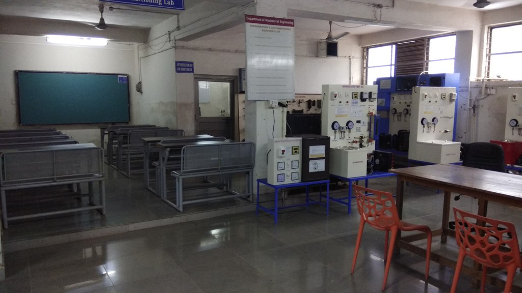 DYPCET Refrigeration and Air conditioning Lab